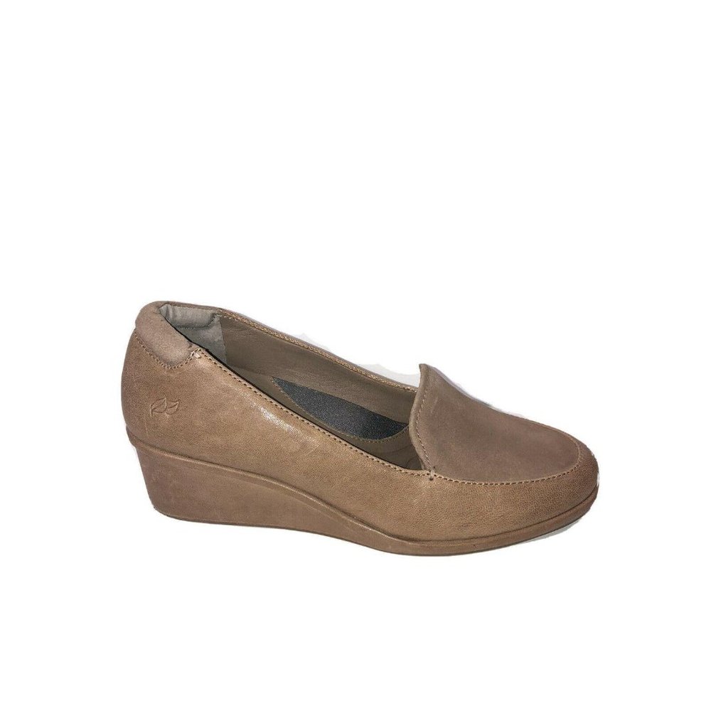 Nurture By Lamaze Closed Toe Wedge Heel Shoes, brown, Size 7.5M